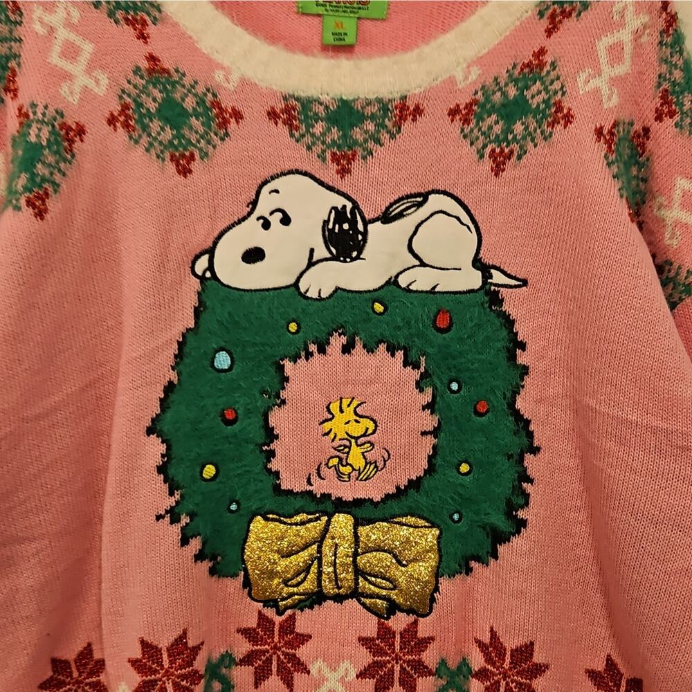 Peanuts Women Pink Knit Pullover Sweater XL Snoopy Ugly Christmas Wreath NWT new - Picture 2 of 8